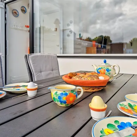 Effy - 300m From The Sea By Interhome *
